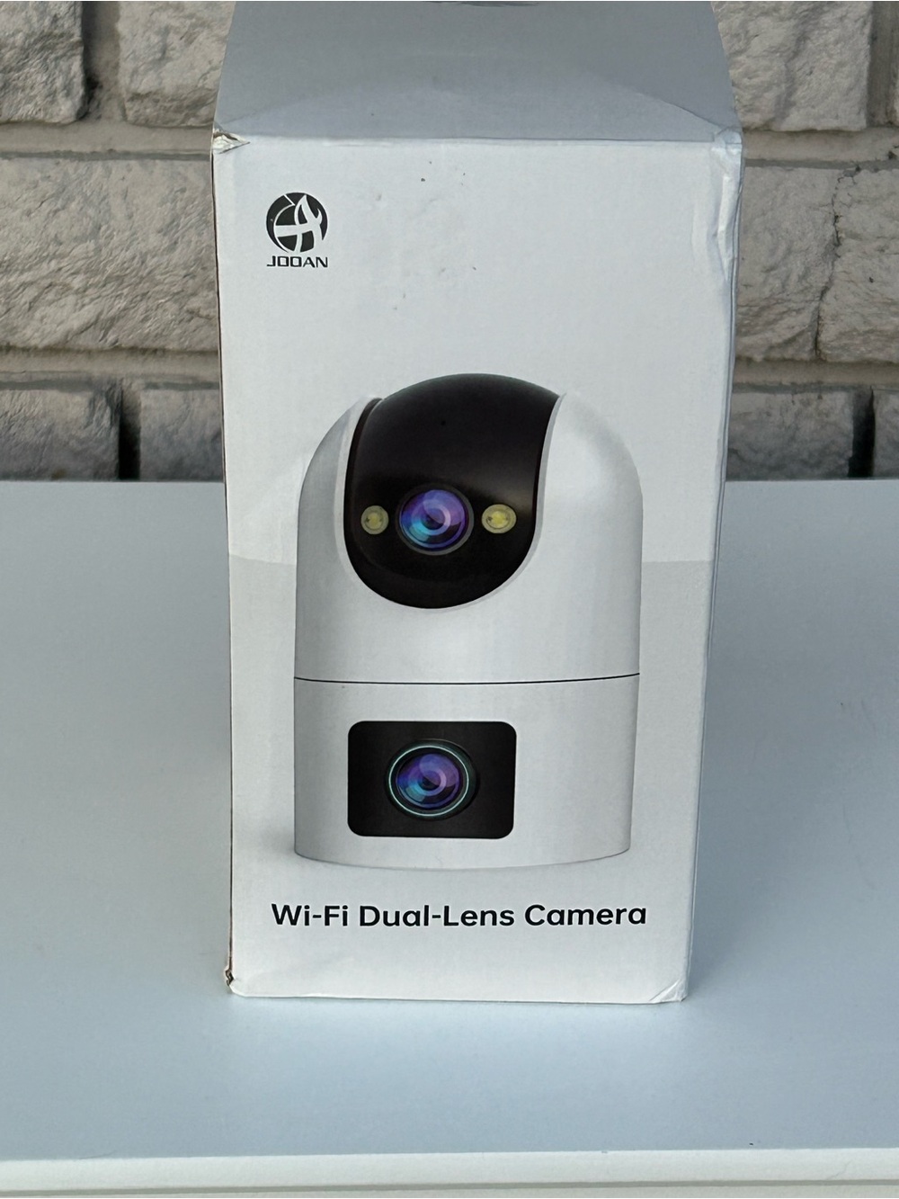 JOBAN Wi‑Fi Dual‑Lens Camera - White & Black